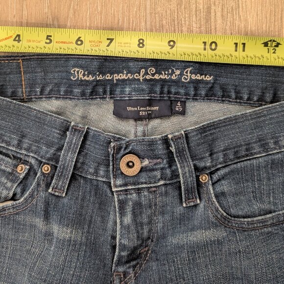 Levi's Ultra Low Skinny 521 Jeans - Picture 12 of 16